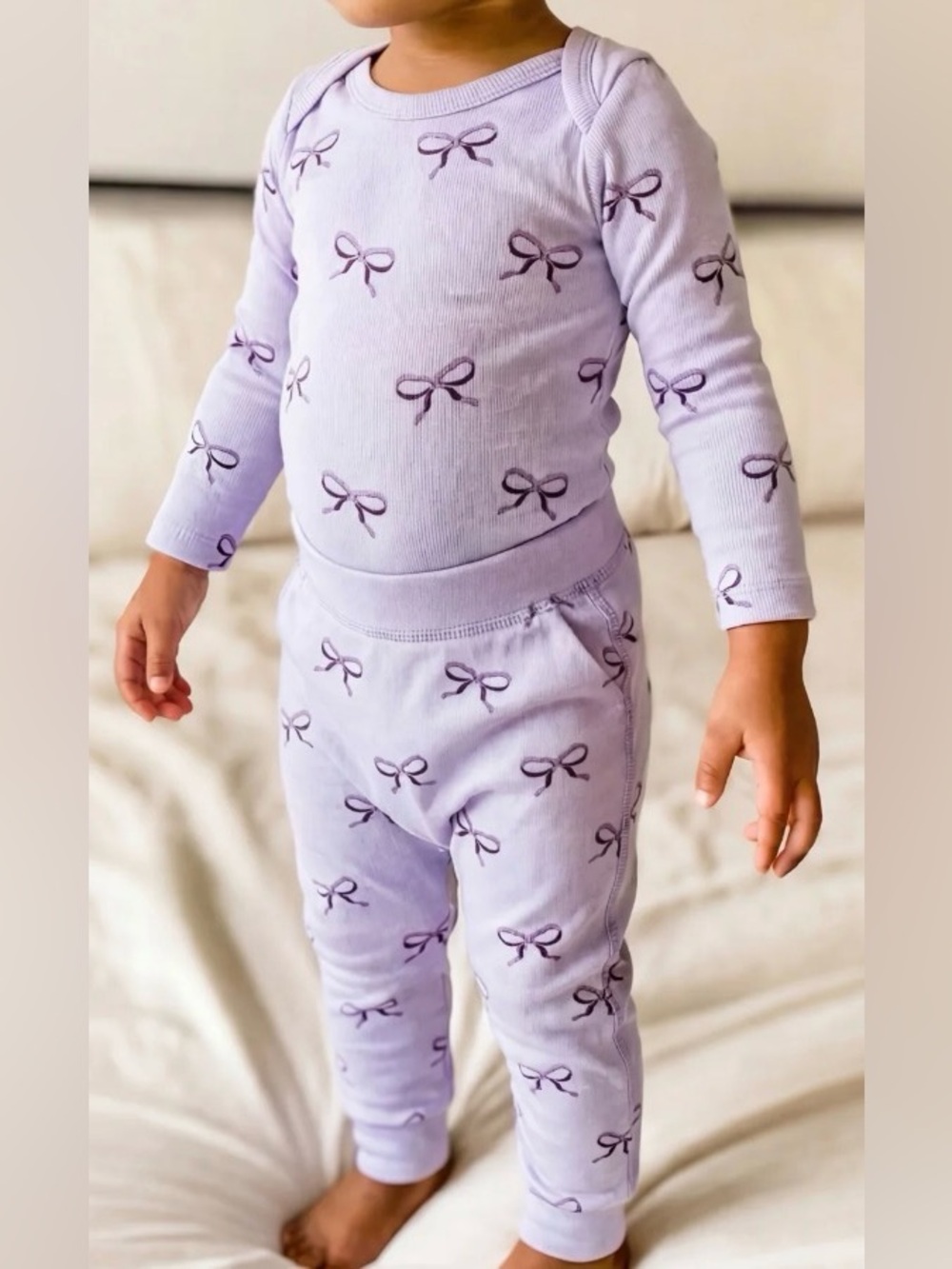 Monica & Andy Baby Girls 2 Pc Outfit Set Long Sleeve Onesie & Jogger Pants NWT